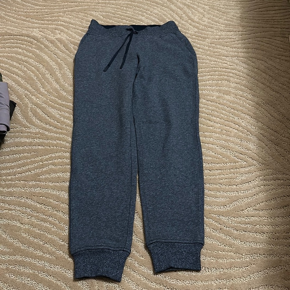 Lululemon joggers